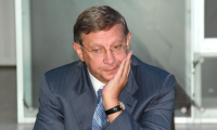 Владимир Евтушенков вышел из совета директоров АФК \