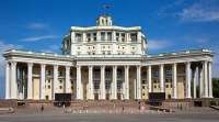 Театру российской армии лицедеи не нужны
