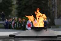 Вандалы совершили поджог мемориала Славы в Свердловской области