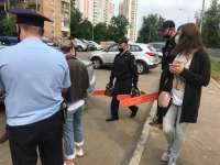 В Москве на нелегальной стройке спасли рабочего