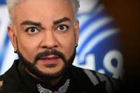 Филипп Киркоров свалился во время выступления на фоне известий о трудностях со здоровьем