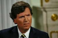 Такер Карлсон выразил недовольство действиями администрации Трампа в политическом контексте, связанном с уходом из жизни Чарли Кирка