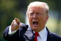 Трамп обвинил журналистов в фальсификации его подписи под поздравлением Джеффри Эпштейну