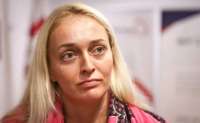 С банковского счета фонда Анжелики Мельниковой сняли деньги