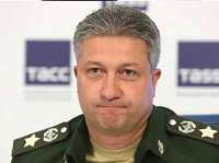 Золотые звёзды за решёткой