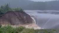 На Киалимском водохранилище в Челябинской области прорвало плотину