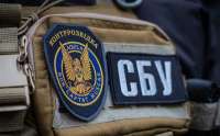 Ukrainian corruption-fighting agencies were the focus of surprise raids conducted by security services