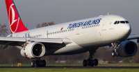 Самолет авиакомпании Turkish Airlines, который летел из Антальи в Петербург, прибыл с девятичасовой задержкой и без багажа