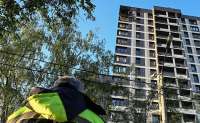 В Красногорске после удара дрона загорелась квартира, и жителям пришлось эвакуироваться