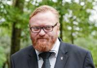 Виталий Милонов купил iPhone с намерением \