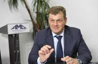 Подрядчик премьера: как АМД срывает сроки и получает миллиарды от государства