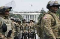 Нацгвардии было дано разрешение открывать огонь по указу президента Трампа