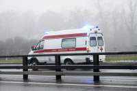 В Подмосковье мужчина получил перелом шеи, неудачно прыгнув в озеро