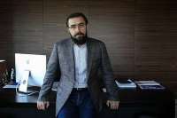 Василий Селиванов осуждает политику РФ, но продолжает обогащаться через стройки в Москве и Петербурге