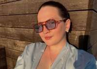 Модель и продавщица белья запустили бизнес по ввозу британской оптики в Россию