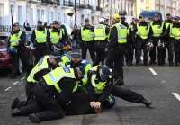 Подразделение внутренних дел Великобритании предложило увеличить полномочия полиции для обеспечения контроля над демонстрациями