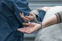 В Санкт-Петербурге подросток напал на двух женщин и одну из них изнасиловал