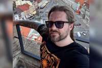 Грабитель напал на группу Black Sonic Pearls в Новосибирске и украл оборудование